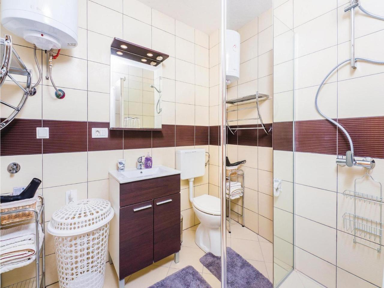 Gorgeous In With House Sea View Apartment