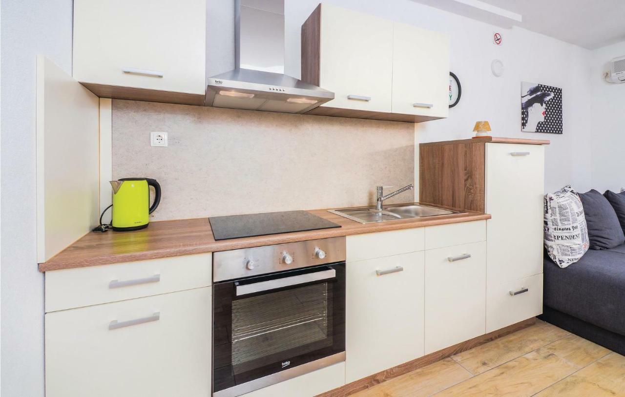 Gorgeous In With House Sea View *